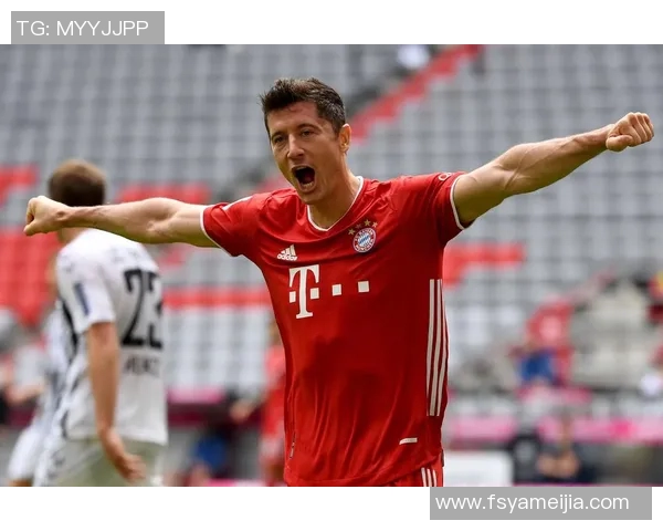 莱万重返拜仁引发球迷愤怒直言其背叛旧主令人失望